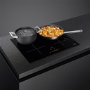Smeg 60 cm zwarte  inductie kookplaat 4 zones tiptoetsen