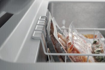 Whirlpool WHE39333 Zuinig 141 cm breed 394 L diepvrieskist