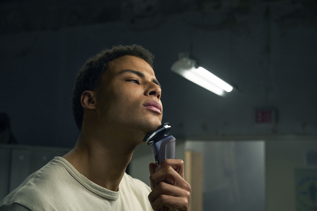 Philips S5885/35 LED scherm oplaadbare shaver Zwart Blauw